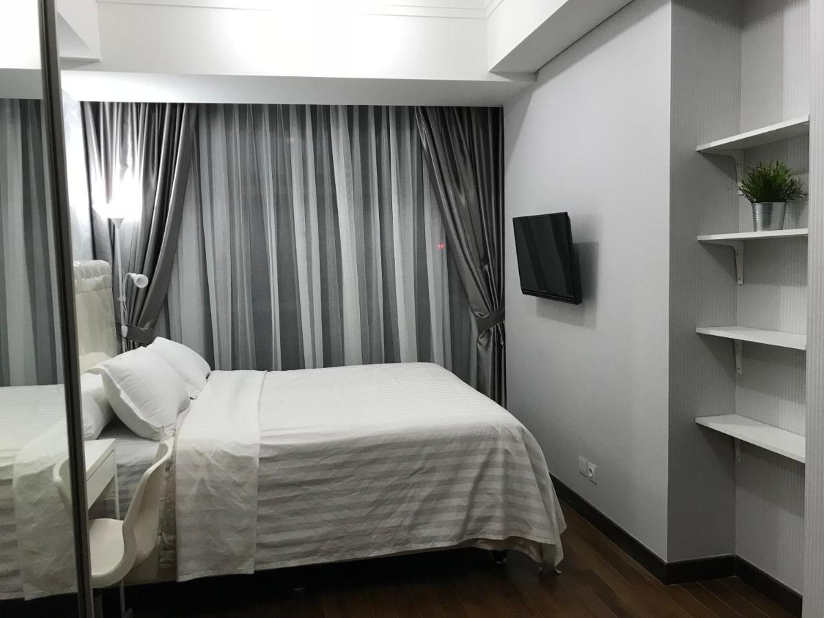 Luxury 2 Bedroom Condo At Casa Grande Residence - Kasablanka Mall Джакарта Экстерьер фото