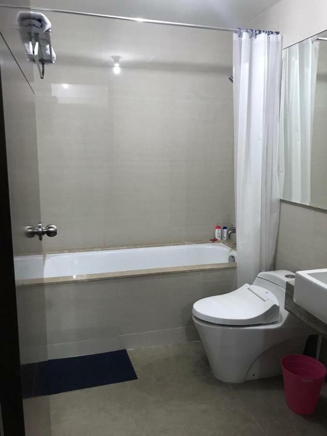 Luxury 2 Bedroom Condo At Casa Grande Residence - Kasablanka Mall Джакарта Экстерьер фото